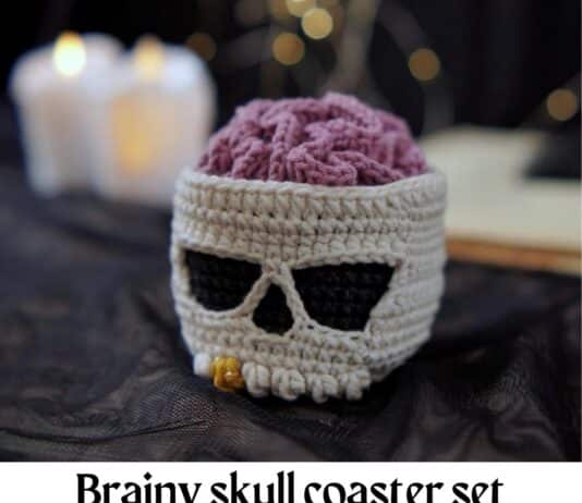 Brainy skull coaster set Halloween Crochet Pattern Brainy skull coaster set Halloween Crochet Pattern