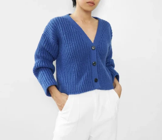 Crochet Cardigan Pattern – Ribbed, Modern & Cozy Crochet Cardigan Pattern – Ribbed, Modern & Cozy