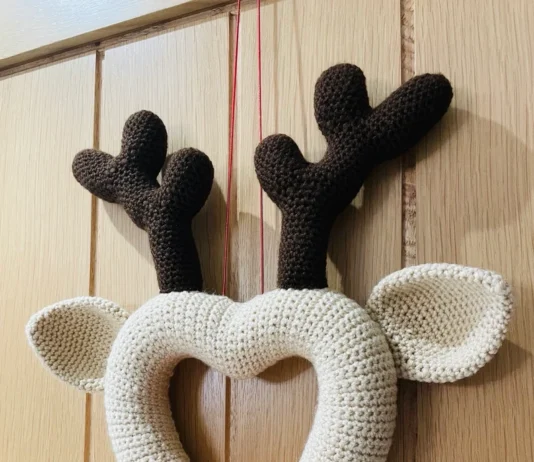 Crochet Christmas Reindeer Wreath Pattern Crochet Christmas Reindeer Wreath Pattern