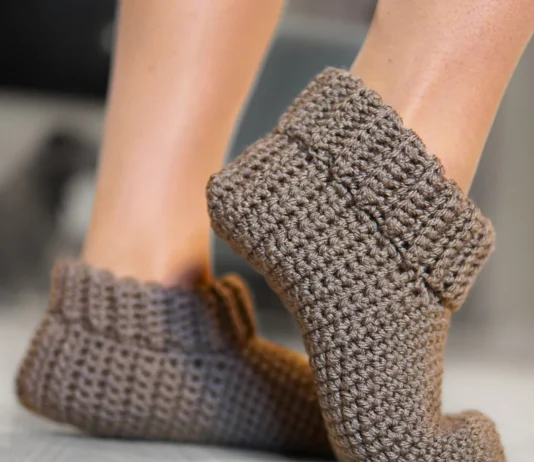 Easy Crochet Slippers Pattern Easy Crochet Slippers Pattern