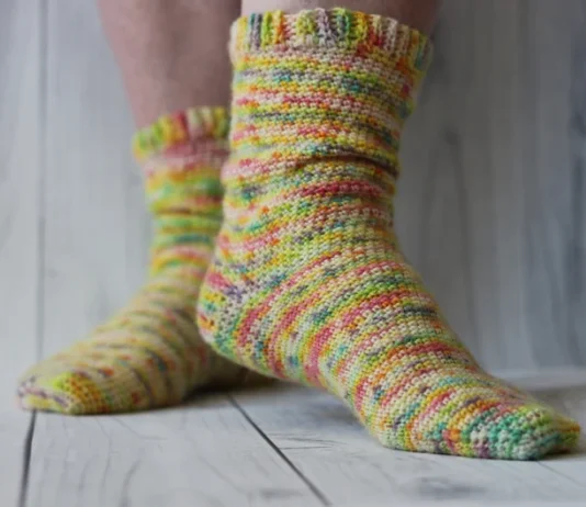 Easy Happy Socks Crochet Pattern Easy Happy Socks Crochet Pattern