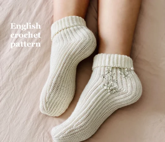 Ribbon Socks PDF Crochet Pattern Ribbon Socks PDF Crochet Pattern