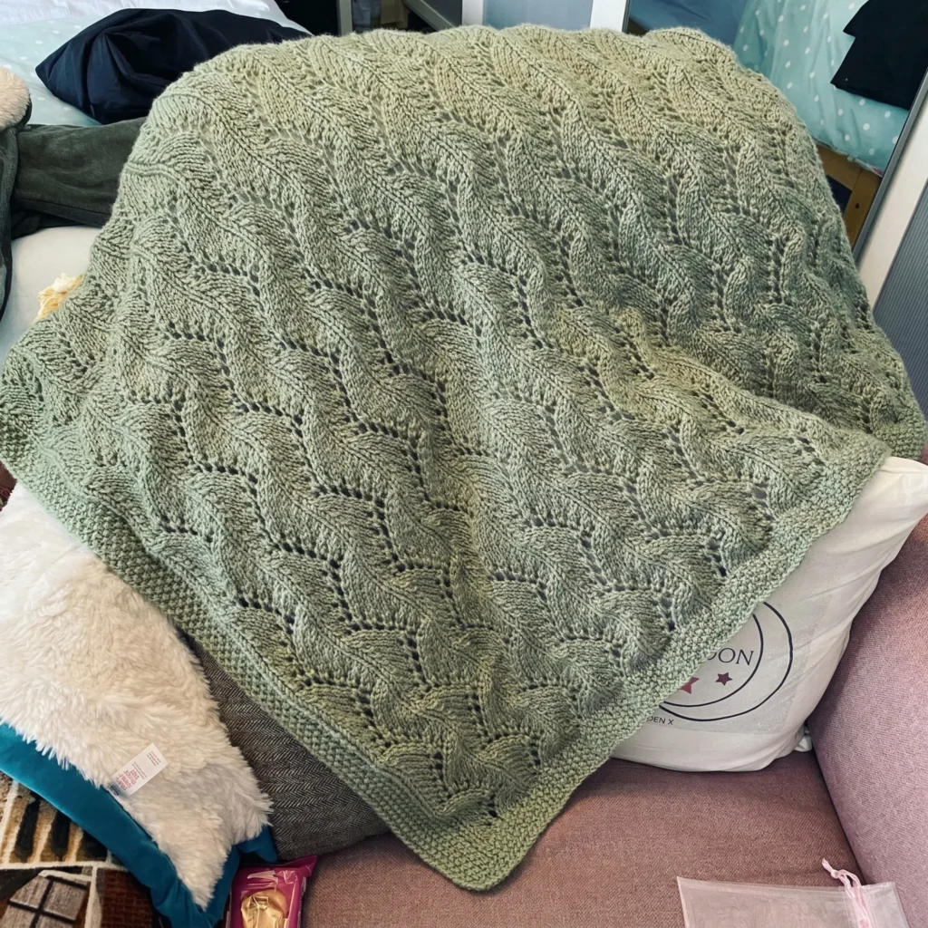 Lace Chevrons Baby Blanket