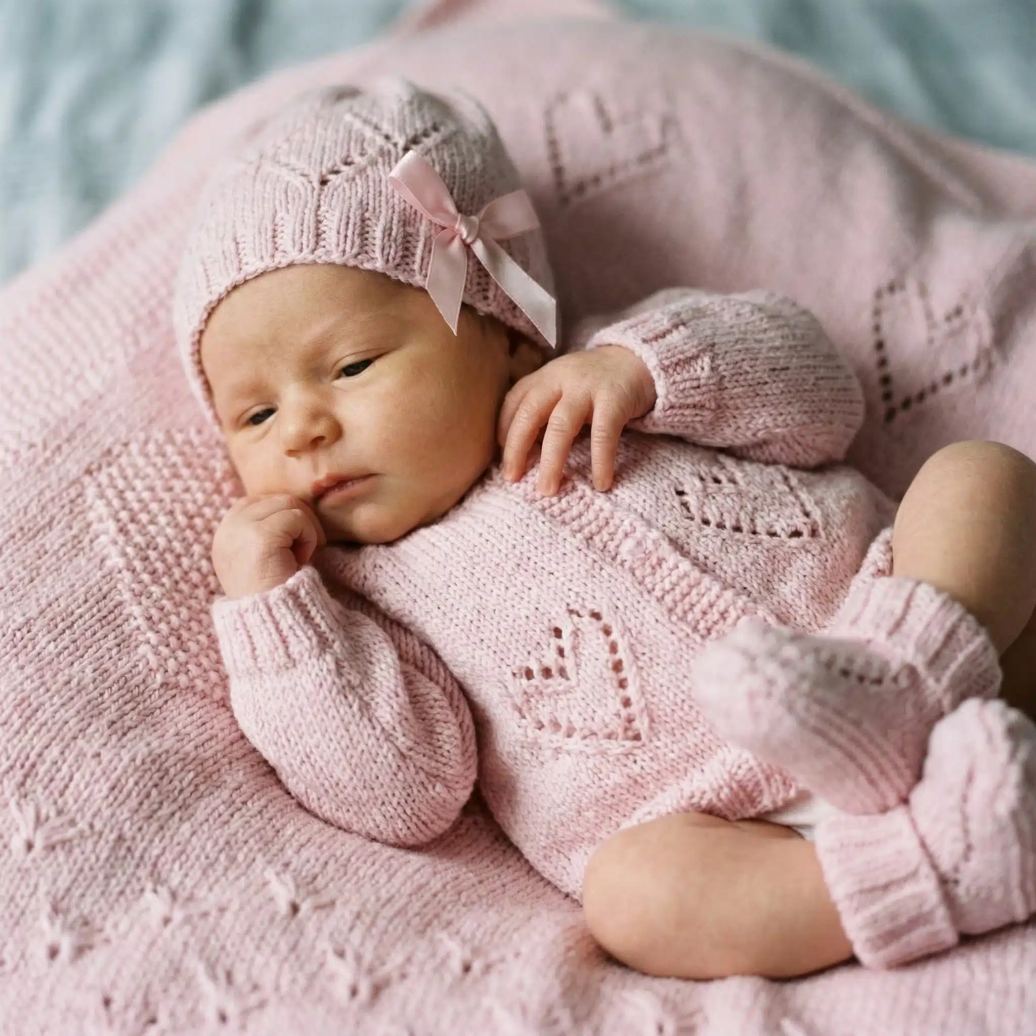 Rosy Garden Set Free Knitting Pattern