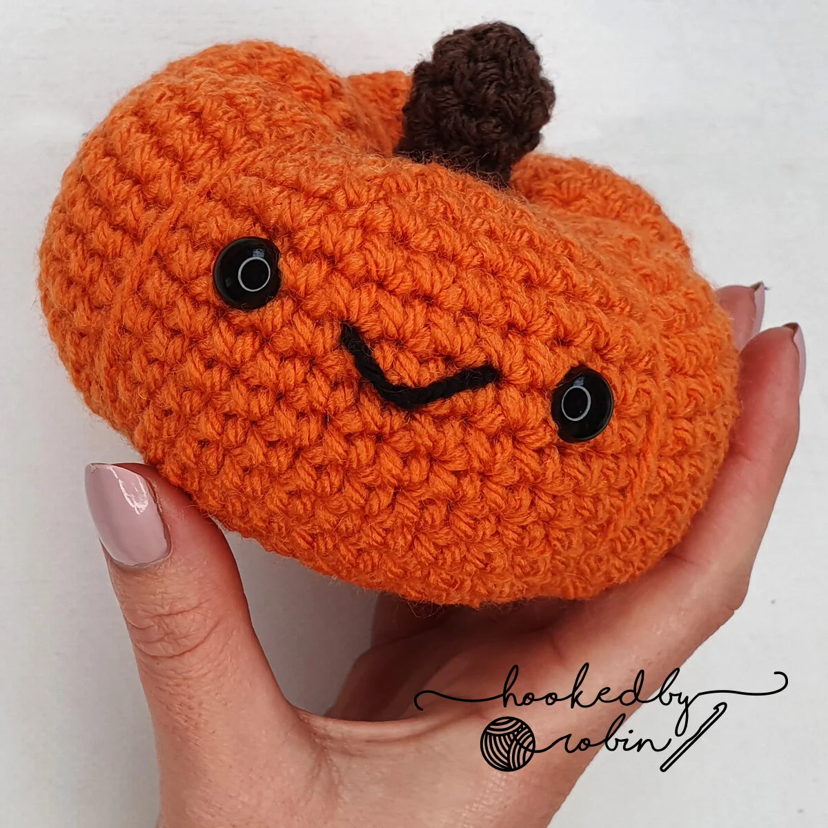 crochet pumpkin.jpg
